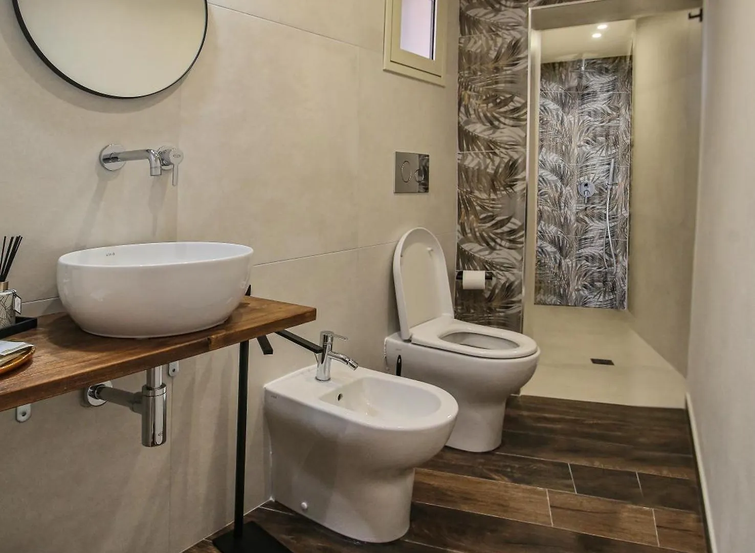 Lustru Apartment CTA Pensionat