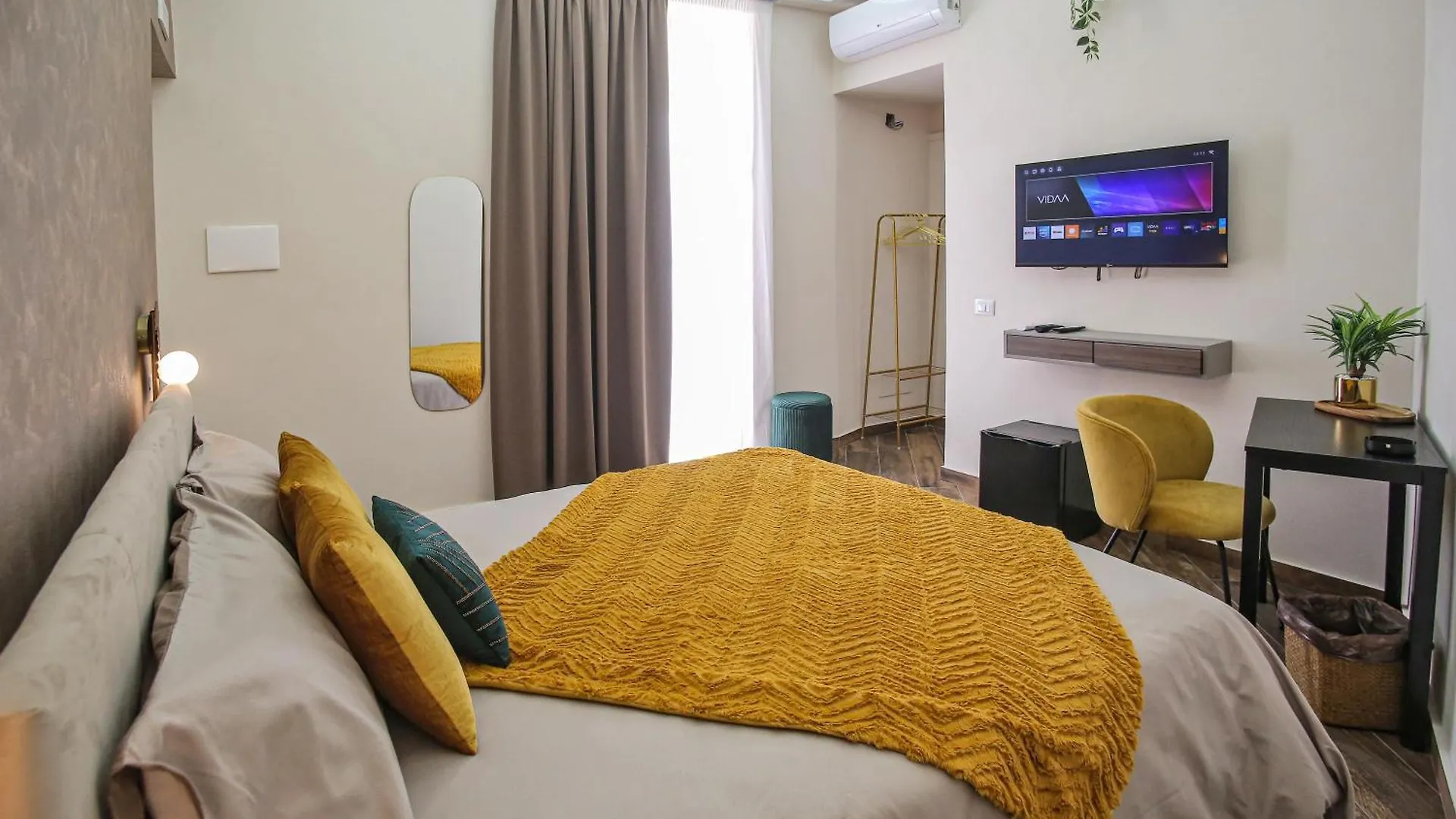 Lustru Apartment CTA Pensionat