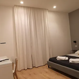 Bed & Breakfast Armisi, Aeroporto di Catania Fontana Rossa