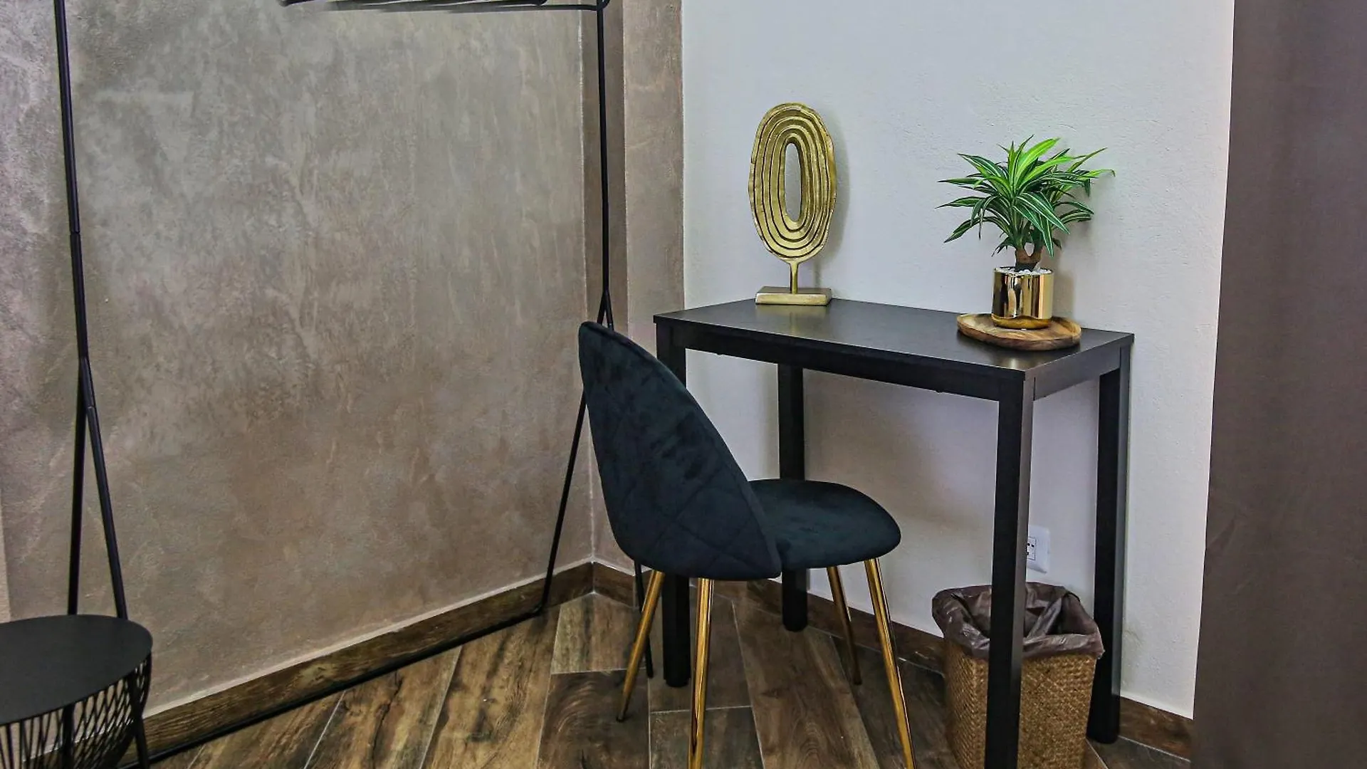 Pensjonat Lustru Apartment Katania